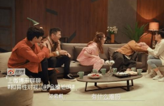 娱乐圈吃瓜打牌的女明星,娱乐圈女明星的吃瓜日常
